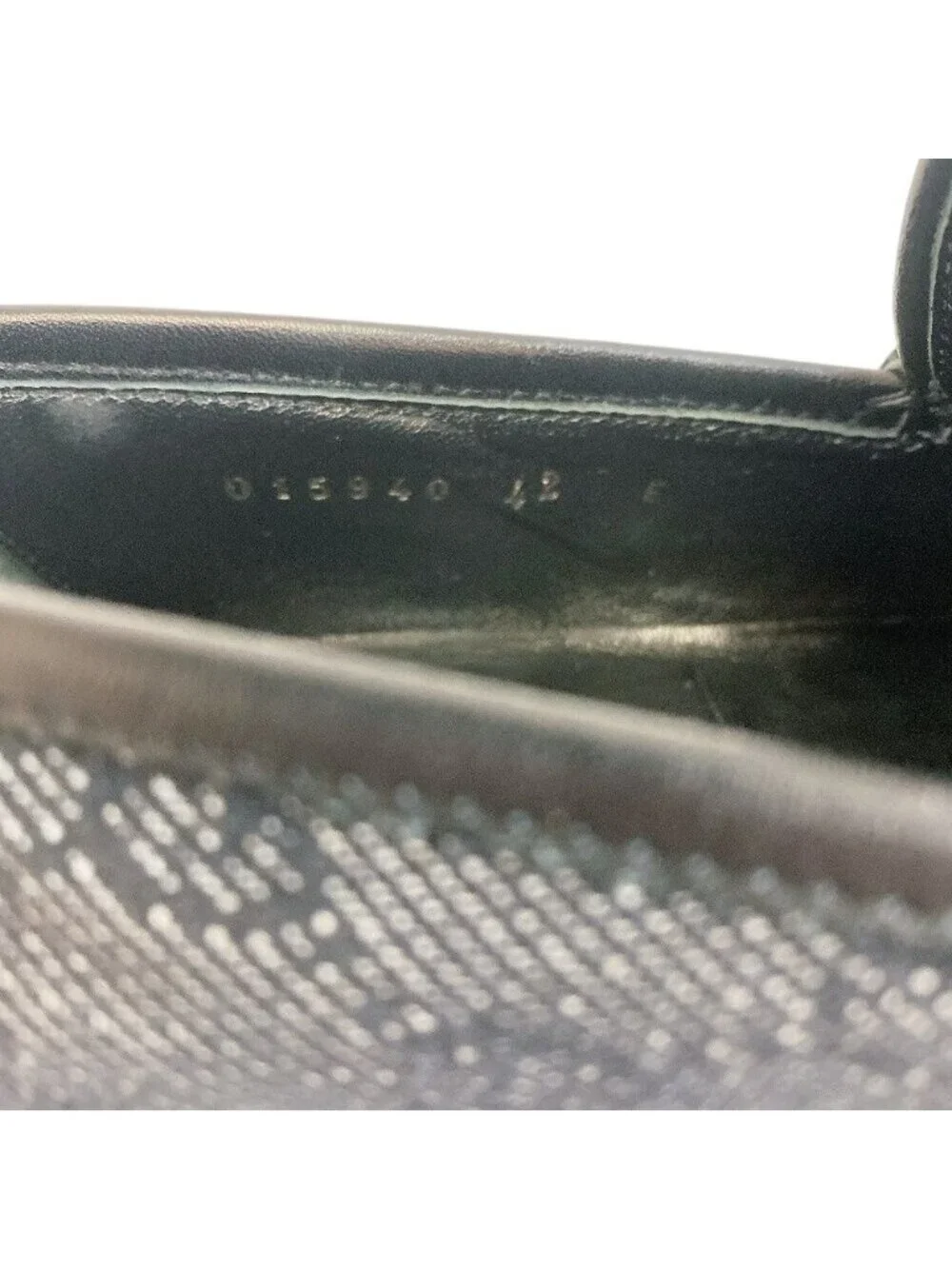 Gucci outside scuffs